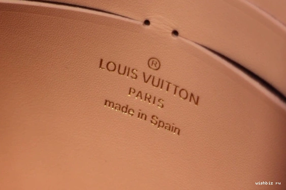 WIS VUITTON WALLET CHAIN VAVIN LOUIS 0914